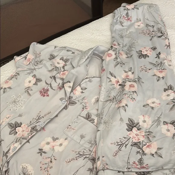 Floral Pajama Set - Picture 1 of 4